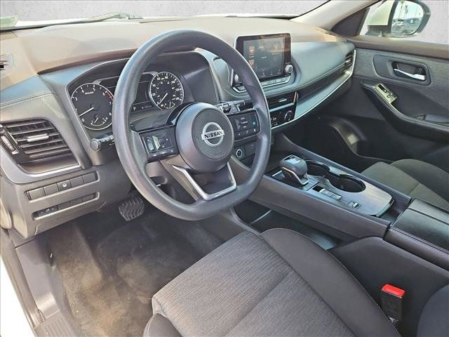 Used 2021 Nissan Rogue SV FWD image 12