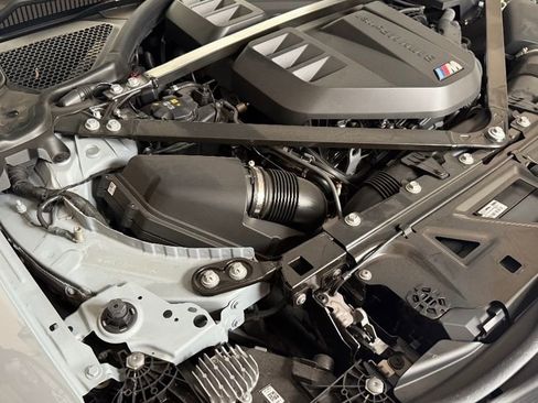 Used 2023 BMW M3 Competition image 9