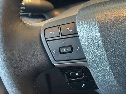 New 2026 Toyota Camry XLE image 17