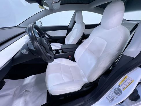 Used 2020 Tesla Model 3 Long Range AWD/4WD image 14