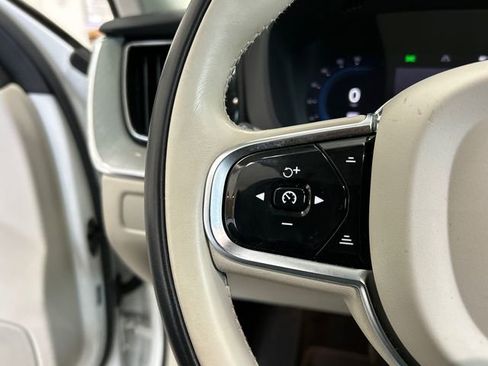 Certified 2023 Volvo XC60 B5 Plus w/ Climate Package image 13