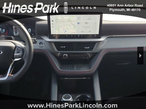 Used 2025 Ford Explorer ST w/ Sun And Sound Package image 28