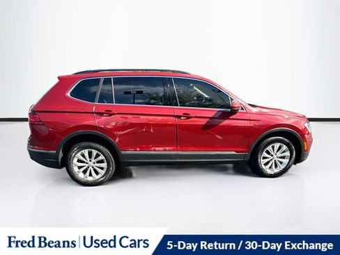 Used 2018 Volkswagen Tiguan SE w/ Panoramic Sunroof Package AWD/4WD image 11