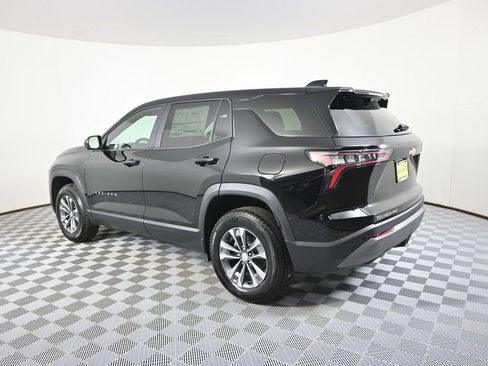 New 2026 Chevrolet Equinox LT w/ Convenience Package II image 4