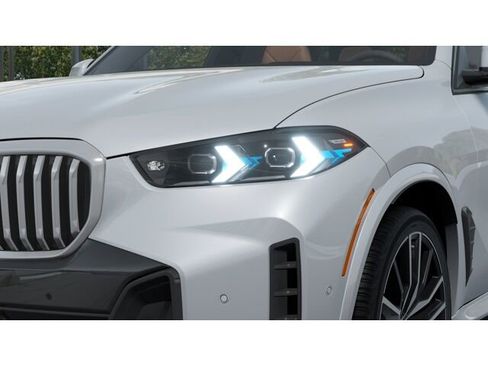 New 2026 BMW X5 sDrive40i w/ M Sport Package RWD image 6