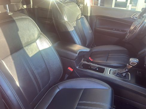 Used 2021 Ford Ranger Lariat image 3