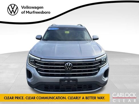 Used 2024 Volkswagen Atlas SE FWD image 3