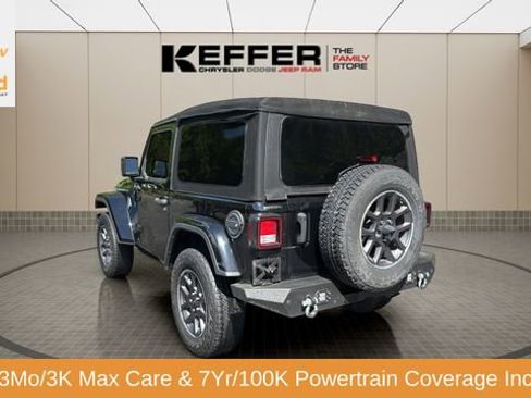 Certified 2021 Jeep Wrangler Sport AWD/4WD image 3