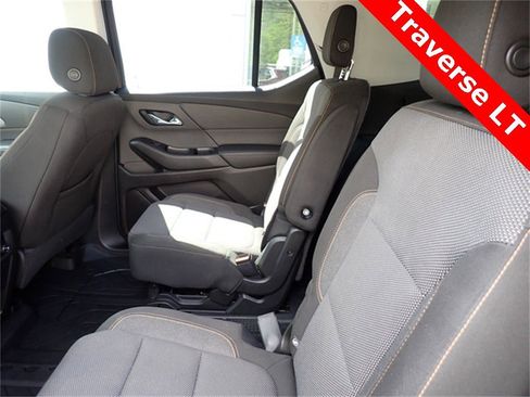 Used 2018 Chevrolet Traverse LT w/ LPO, Floor Liner Package image 17
