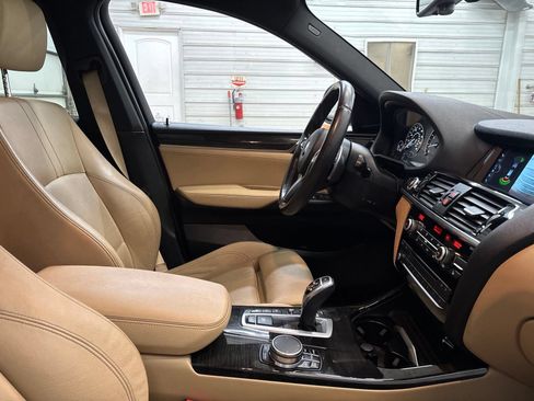 Used 2018 BMW X4 M40i AWD/4WD image 28
