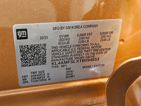 Used 2026 Buick Encore GX Avenir w/ Avenir Technology Package FWD image 29