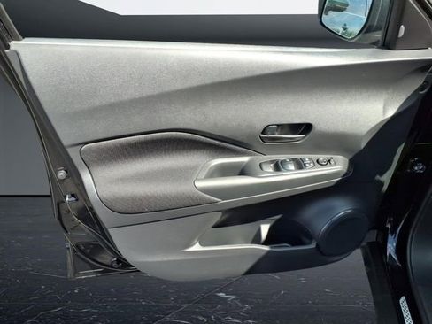 Certified 2025 Nissan Kicks Play S FWD image 20