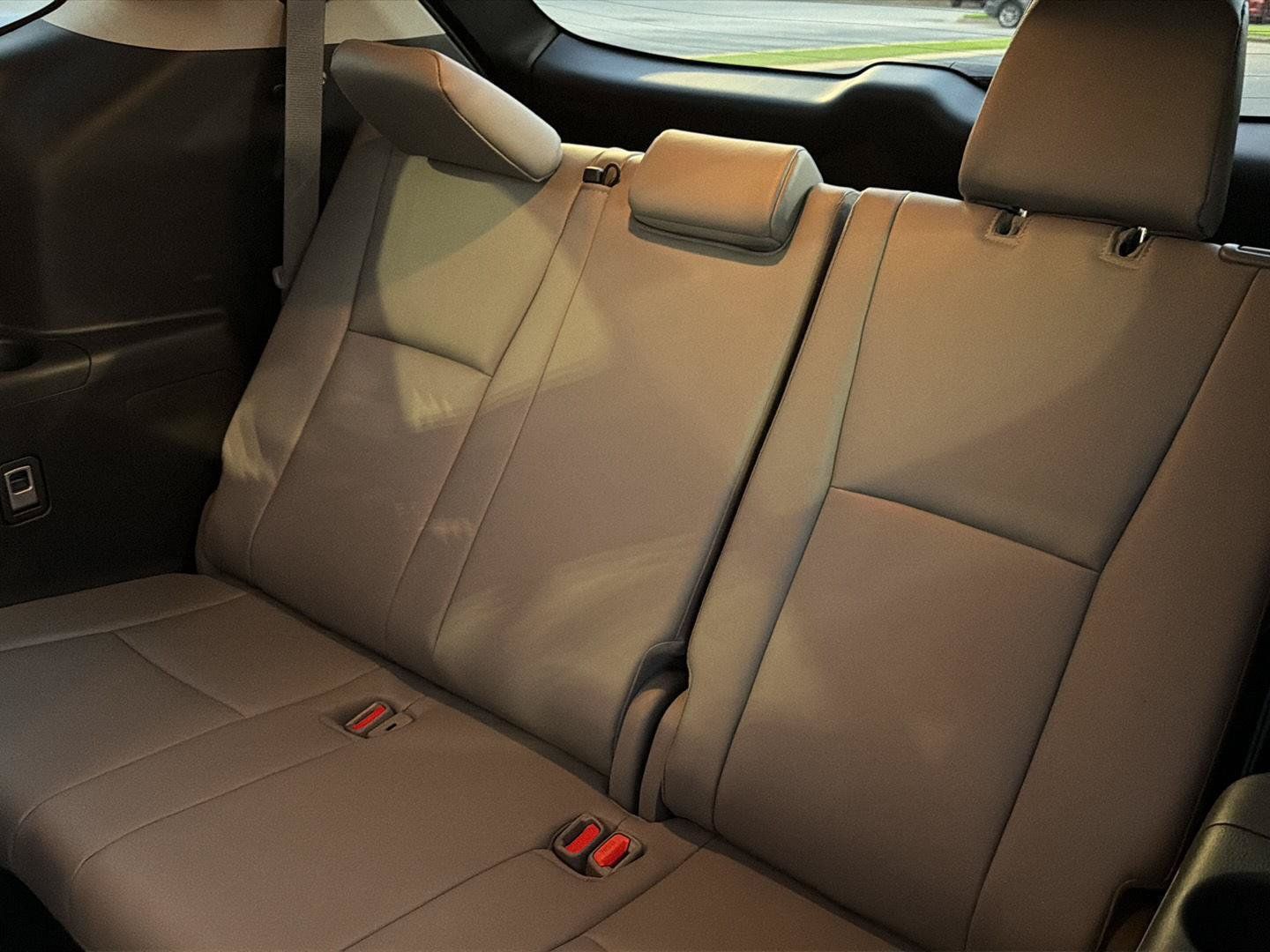 Certified 2023 Toyota Highlander XLE FWD image 12