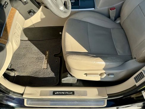 Used 2012 Hyundai Veracruz Limited image 41