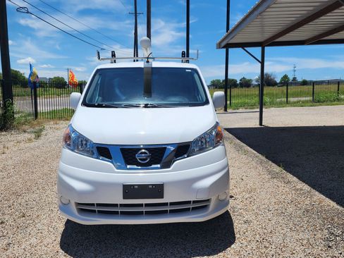 Used 2019 Nissan NV200 SV FWD image 3