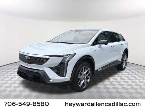 New 2026 Cadillac Optiq Luxury 1 RWD image 1