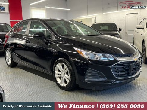 Used 2019 Chevrolet Cruze LS w/ LS Convenience Package FWD image 5