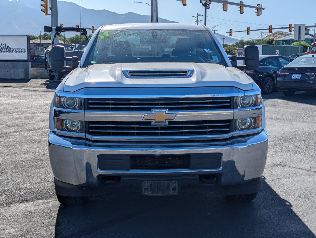 Used 2017 Chevrolet Silverado 3500 W/T AWD/4WD image 10