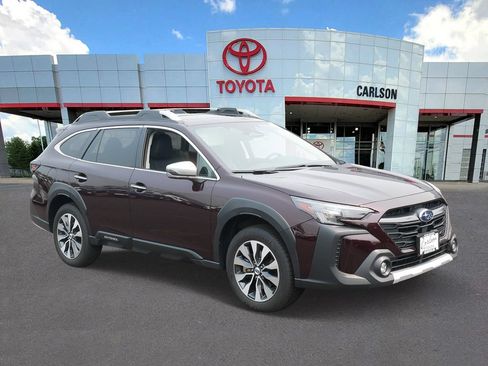 Used 2025 Subaru Outback Touring XT w/ Tech Package 3 AWD/4WD image 2