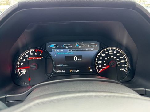 Used 2019 Ford F150 Lariat w/ Equipment Group 502A Luxury AWD/4WD image 21