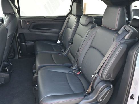 Used 2025 Honda Odyssey Sport-L image 15