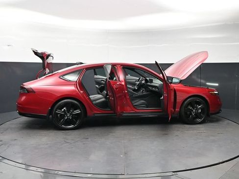 Used 2026 Honda Accord Sport image 37
