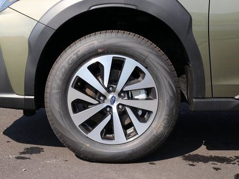 New 2025 Subaru Outback Premium w/ Popular Package #1A image 10