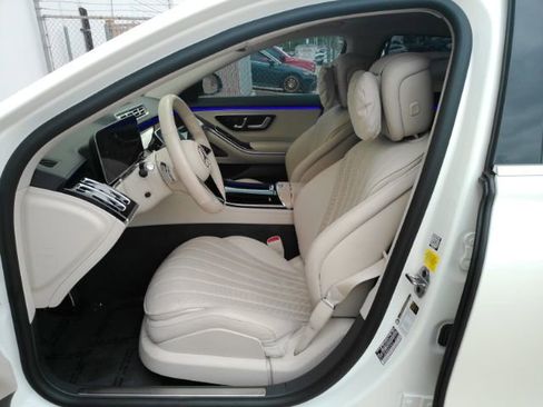 Used 2022 Mercedes-Benz S 500 4MATIC image 12