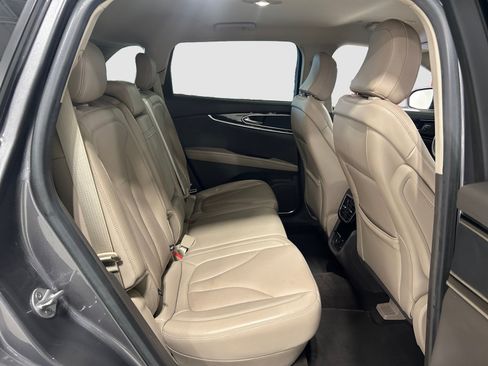 Used 2021 Lincoln Nautilus FWD w/ Equipment Group 101A image 20