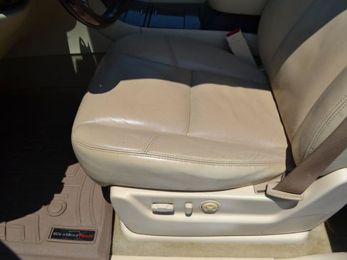 Used 2008 Cadillac Escalade EXT AWD/4WD image 27