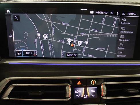 Used 2021 BMW X7 M50i w/ Dynamic Handling Package AWD/4WD image 4