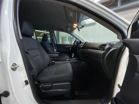 Used 2019 Honda Ridgeline Sport image 25