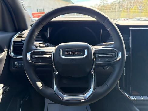 New 2026 GMC Acadia Elevation w/ Elevation Premium Package AWD/4WD image 16