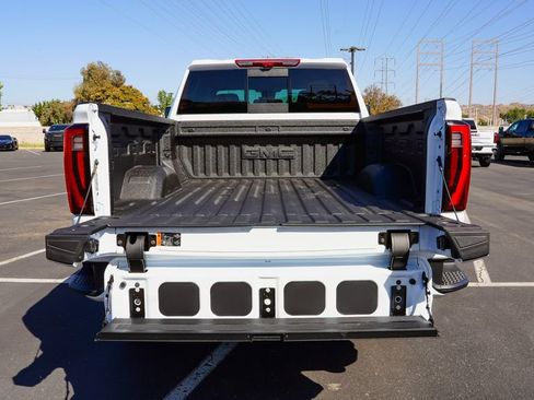 New 2026 GMC Sierra 2500 Denali w/ Max Trailering Package AWD/4WD image 10