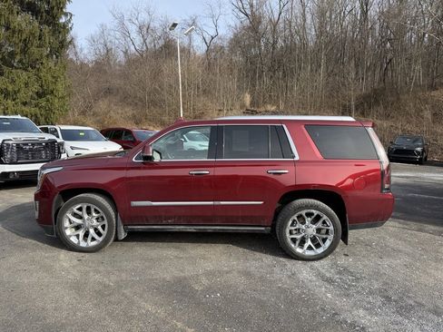 Used 2019 Cadillac Escalade Premium Luxury image 6