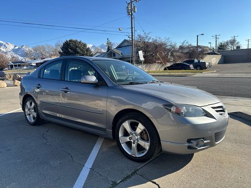 Used 2006 MAZDA MAZDA3 s Touring image 3