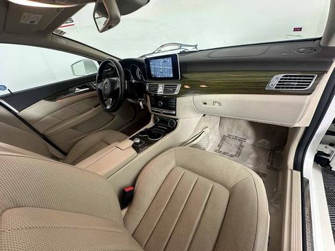 Used 2015 Mercedes-Benz CLS 400 image 25
