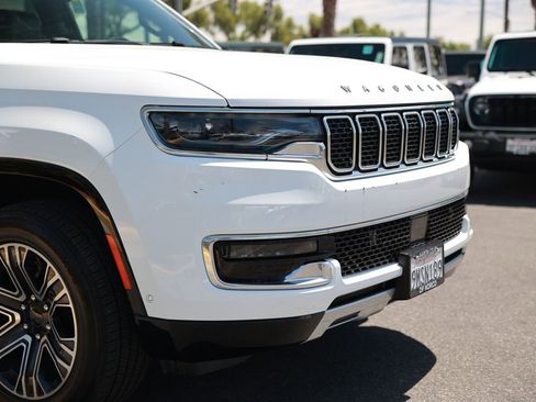 Used 2024 Jeep Wagoneer Series II AWD/4WD image 7