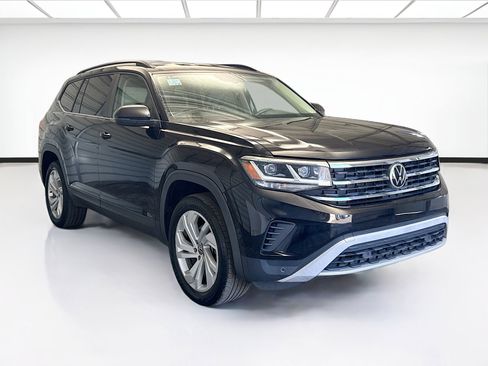 Used 2021 Volkswagen Atlas SE w/ Towing Package image 3