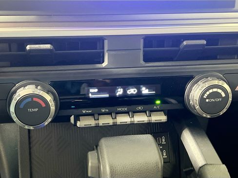 Used 2026 Toyota 4Runner SR5 AWD/4WD image 27