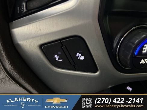 Used 2015 GMC Sierra 2500 SLT w/ Suspension Package, Off-Road image 31