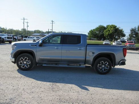 New 2026 GMC Sierra 1500 SLT w/ SLT Premium Plus Package AWD/4WD image 7