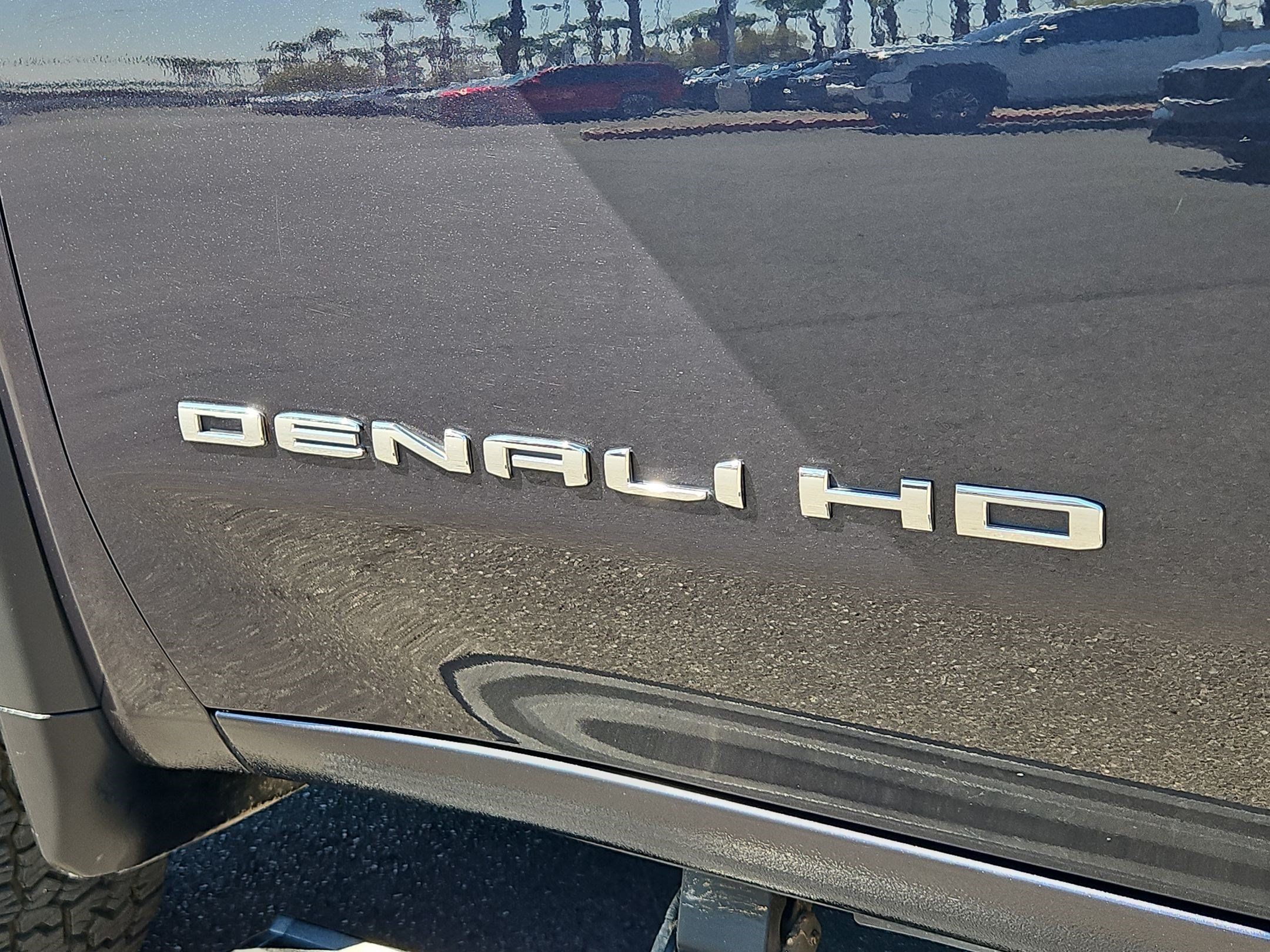 Certified 2024 GMC Sierra 2500 Denali w/ Denali Reserve Package AWD/4WD image 25