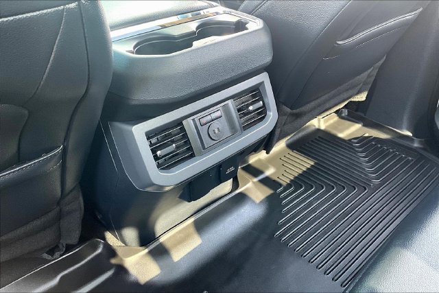 Used 2024 Ford F350 Lariat w/ Tremor Off-Road Package AWD/4WD image 11