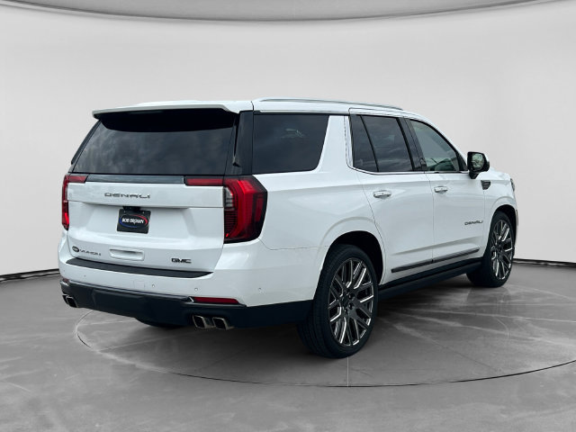 Used 2026 GMC Yukon Denali Ultimate AWD/4WD image 3