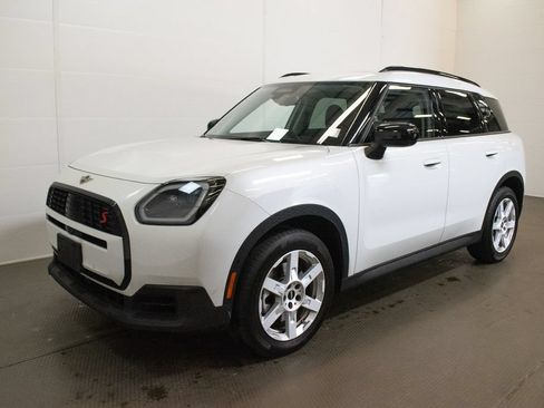Used 2025 MINI Cooper Countryman S w/ Comfort Package Max AWD/4WD image 8