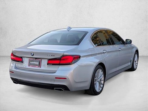 Used 2021 BMW 530i image 5