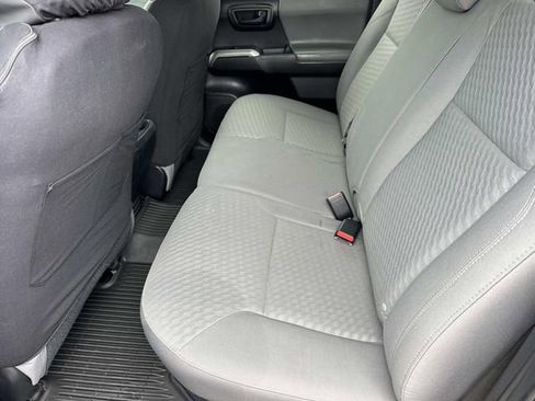Used 2022 Toyota Tacoma SR5 image 24