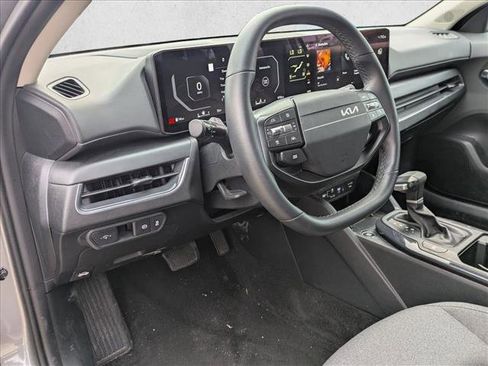Used 2025 Kia K4 EX FWD image 7
