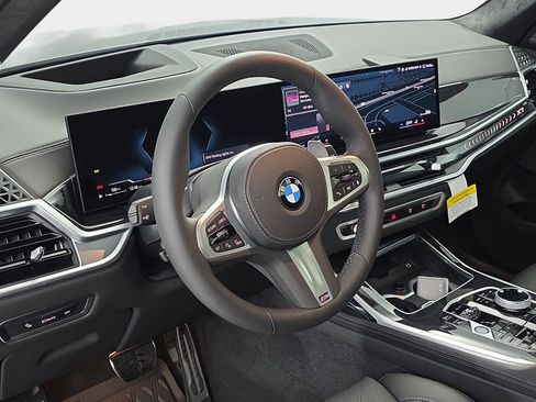 New 2026 BMW X7 xDrive40i w/ Executive Package AWD/4WD image 17